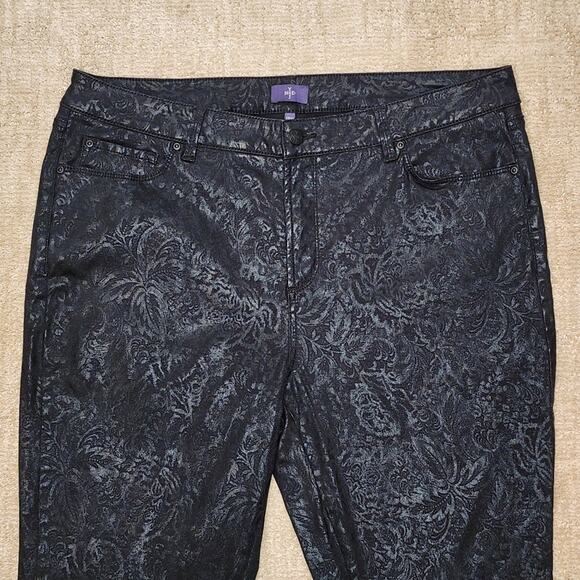 NYDJ Black Skinny Pattern Lift Tuck Jeans Women's Size 18W - Picture 3 of 6